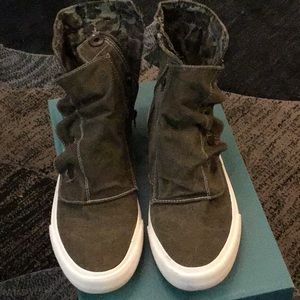 Blowfish olive Speedway Smoked Canvas